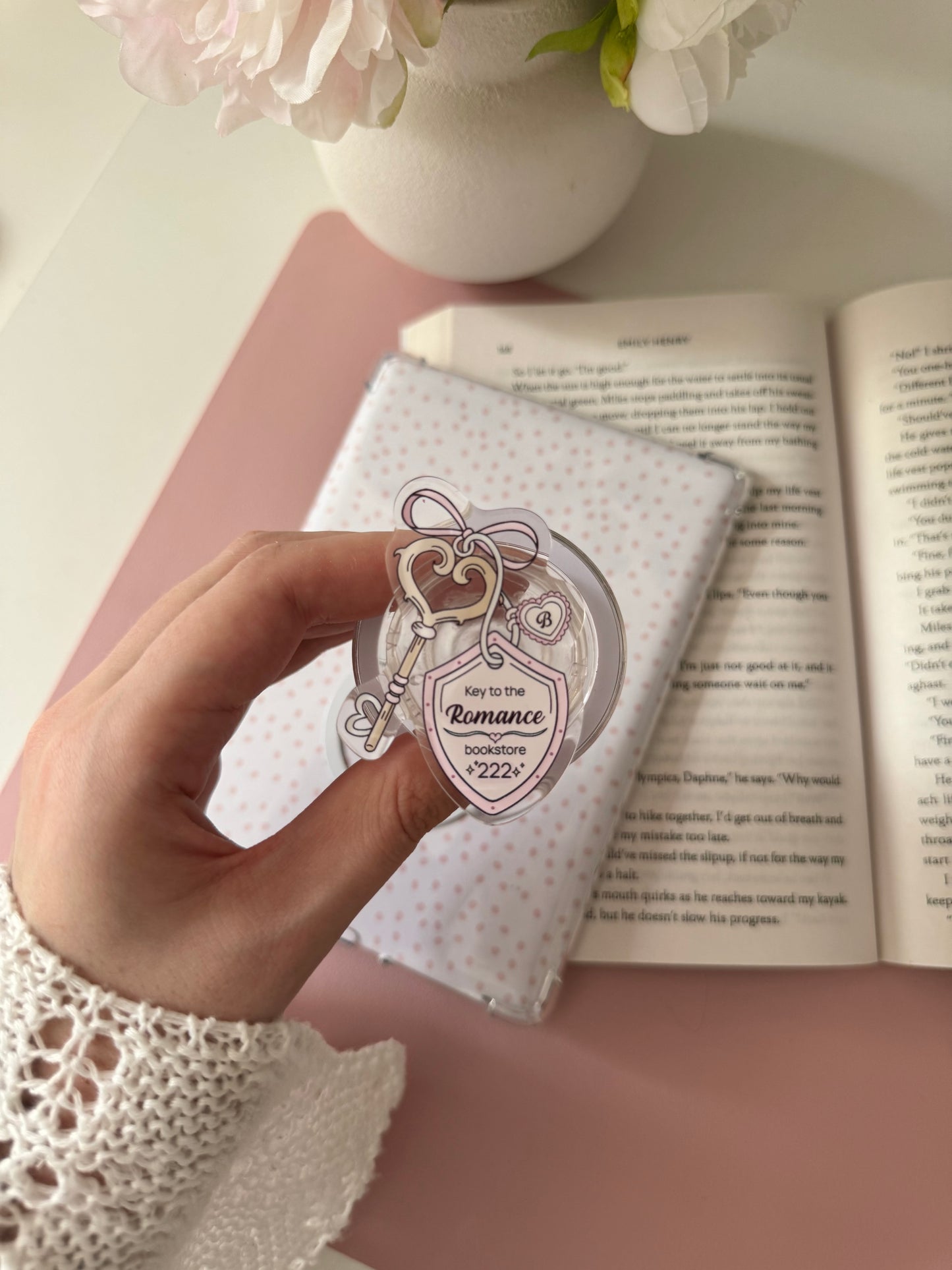 Romance Key Magnetic Grip